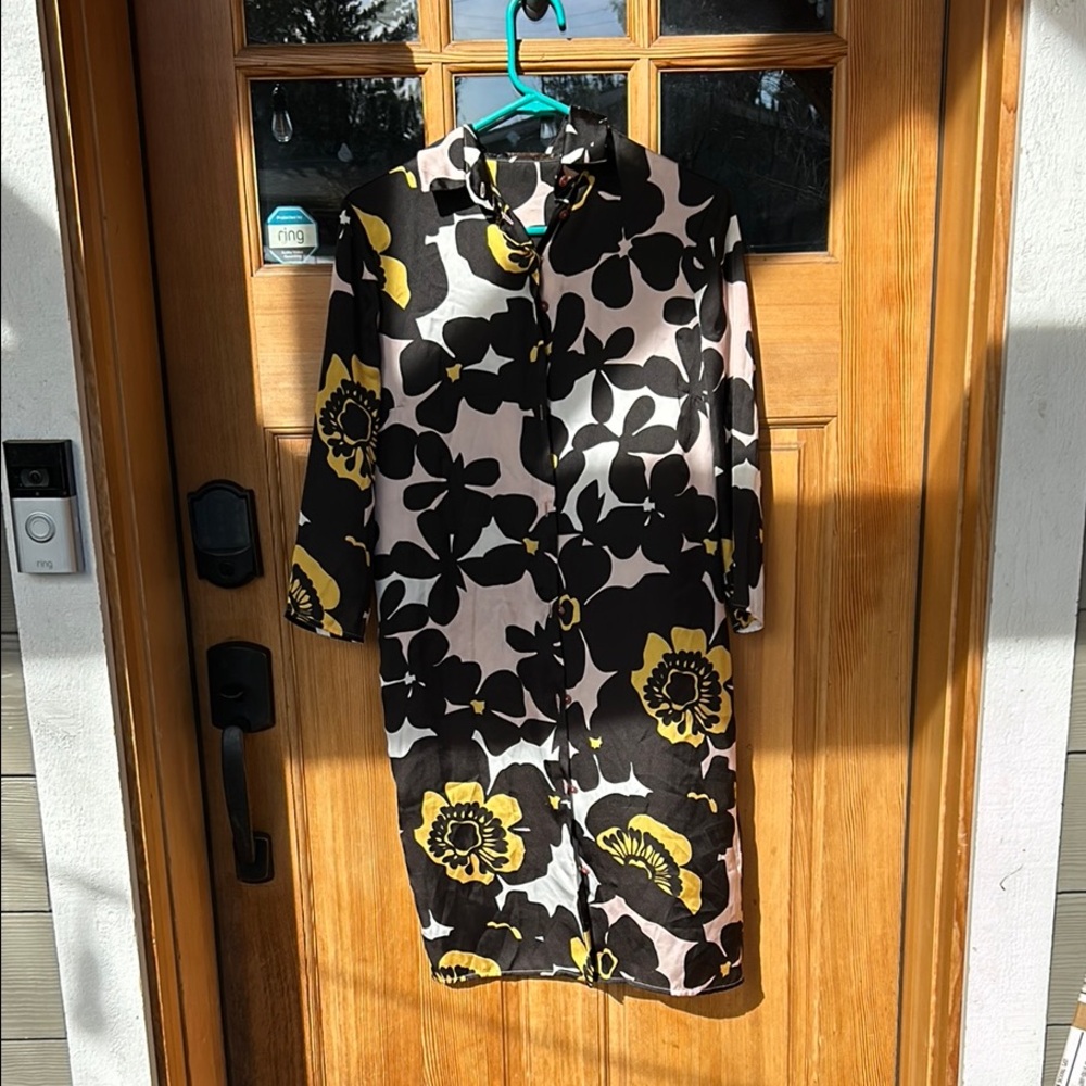Alessandro Dell'Acqua Black and Yellow Floral Long Sleeve Dress